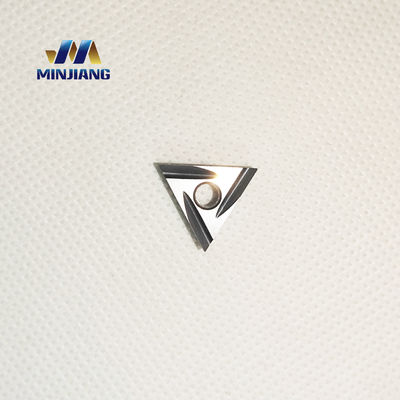 TNMG160404 เครื่องมือหมุน Tungsten Carbide สําหรับสําหรับการเสร็จและครึ่งเสร็จของเหล็กเหล็ก